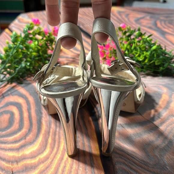 Michael Kors Grace Platform Heels Open Toe Buckle Ankle Strap Cream size 8 - Picture 9 of 12